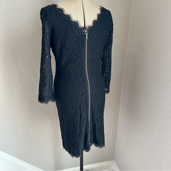 EUC Diane von Furstenburg Black Lace Zarita Sheath Dress Full Zip Back - Picture 4 of 16